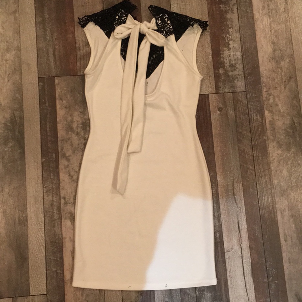 Windsor Dress - Picture 3 of 3